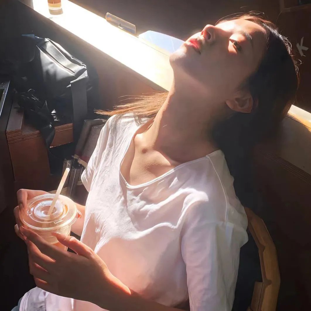 加州圣诞恋曲:绚烂都会